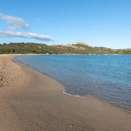 Ξενοδοχείο με διαμερίσματα Village 4*