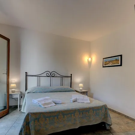 Aparthotel Village Palau
