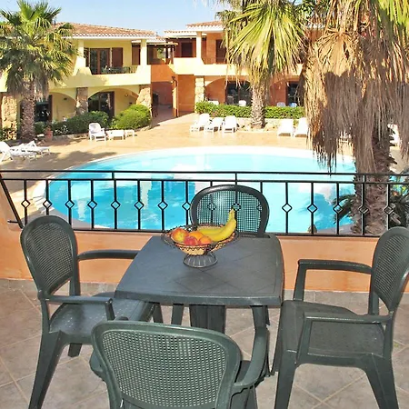 Aparthotel Village Palau