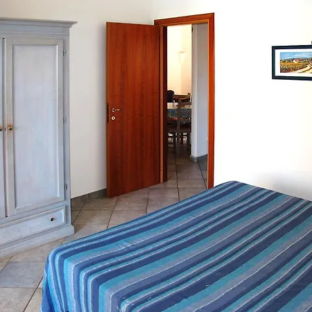 Ξενοδοχείο με διαμερίσματα Village