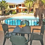 Aparthotel Village Palau