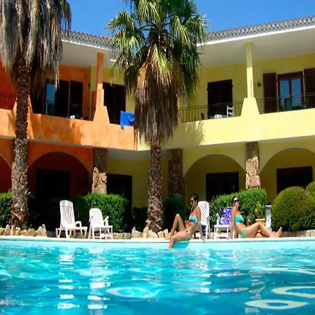 Village 4*