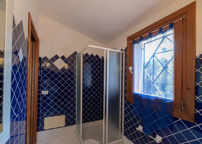 Village Aparthotel 4*