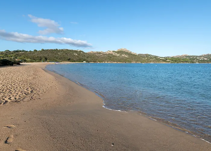 Aparthotel Village 4*