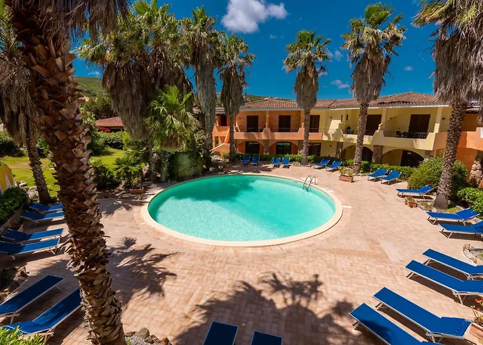 Aparthotel Village Palau