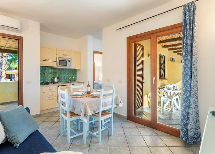Village Aparthotel