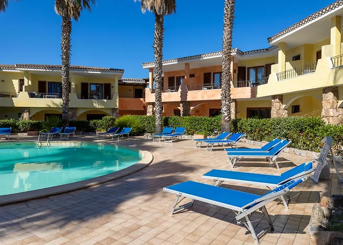 Village Aparthotel