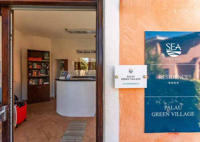 Aparthotel Village 4*