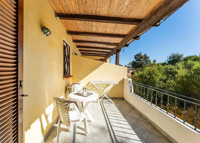 Village Aparthotel 4*