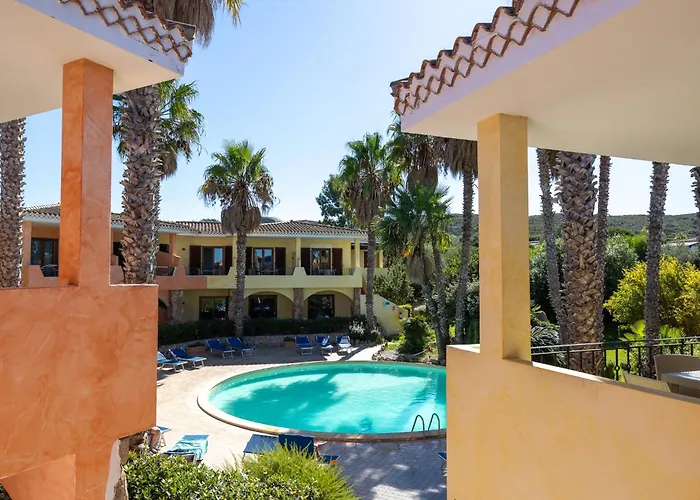 Village Aparthotel 4*