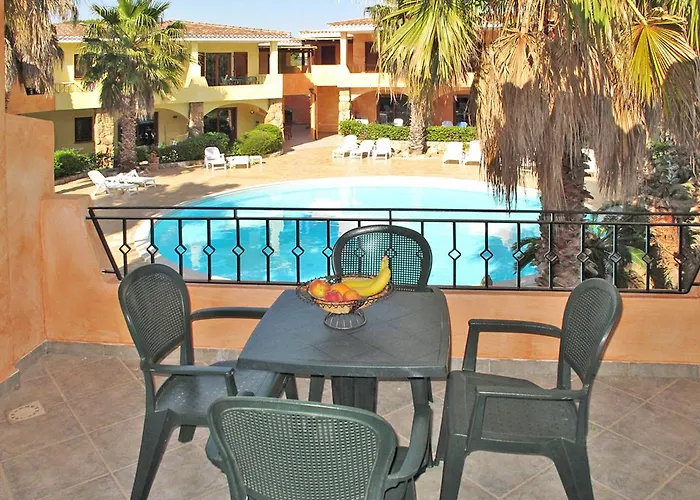 Aparthotel Village Palau