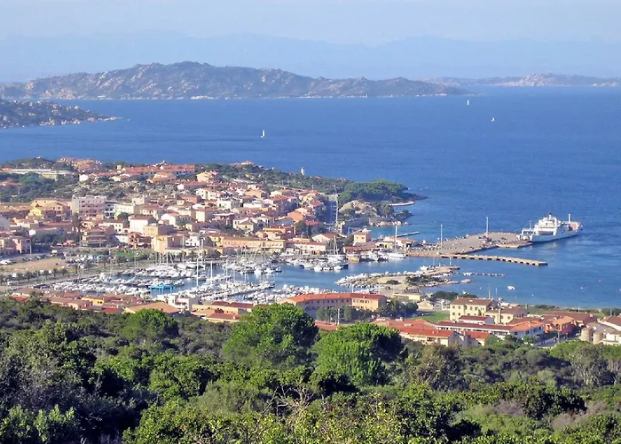 Aparthotel Village Palau